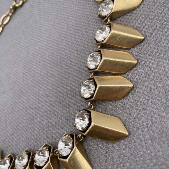 J.Crew Faceted Crystals Arrowheads Chain Necklace Gold Tone 18-20 Inch - Picture 4 of 6